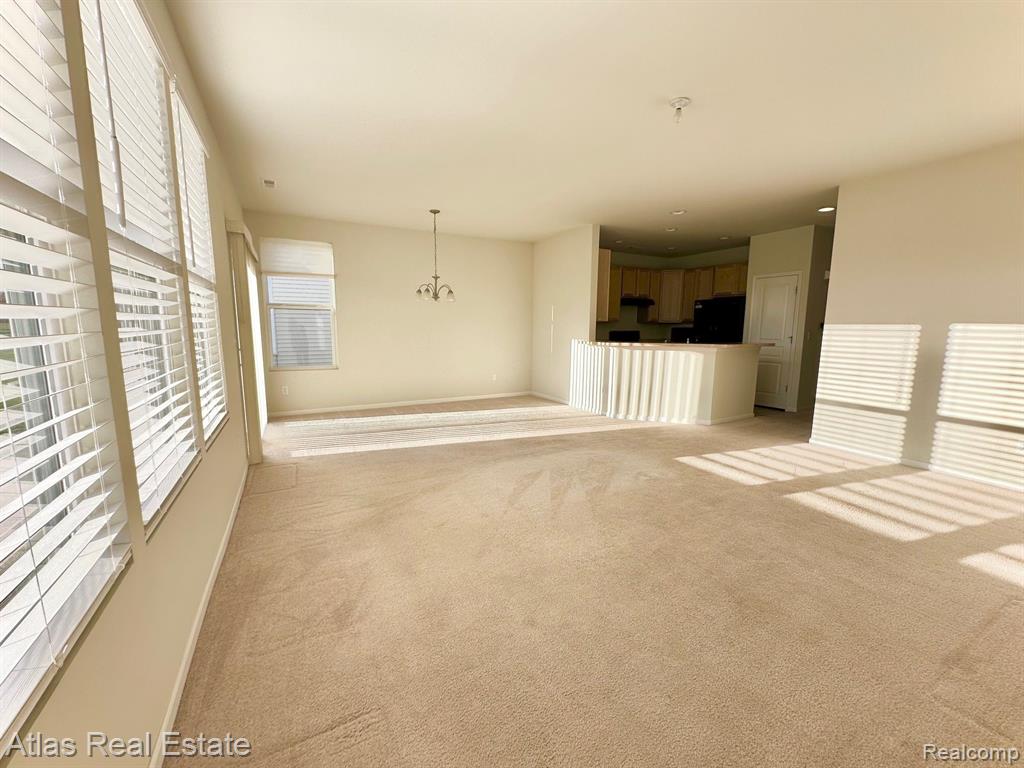 9378 SAND HILL Drive, Grand Blanc, MI 48439 — Photo 12