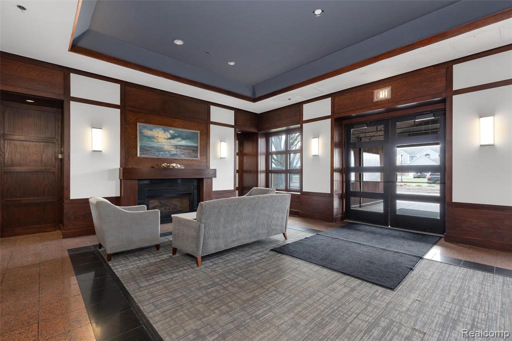 250 E Harbortown Drive, Detroit, MI 48207 — Photo 22