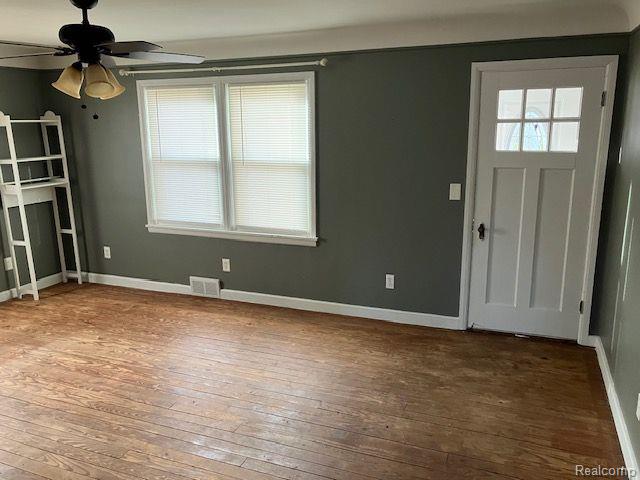 4674 MAIN Street, MI — Photo 14