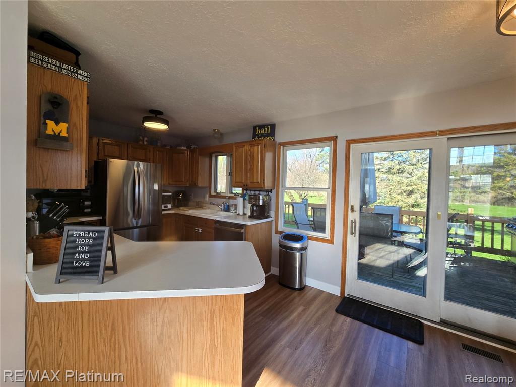 8017 Greenes Drive, Jackson, MI 49201 — Photo 5