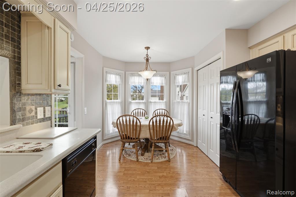 16318 Country Knoll Drive, Northville, MI 48168 — Photo 11