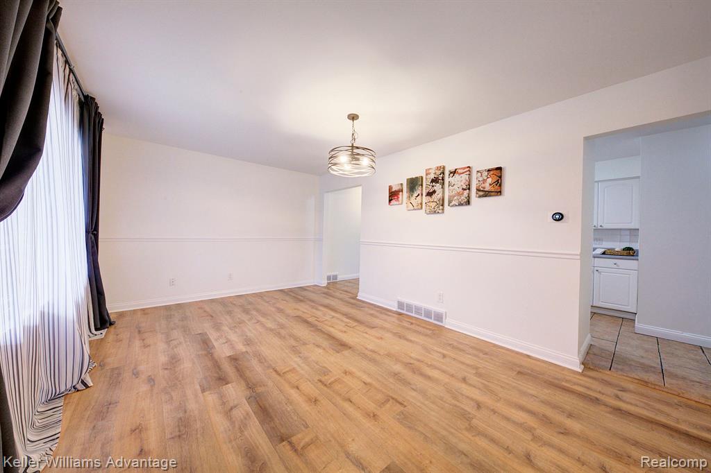 7865 KAISER Street, Canton, MI 48187 — Photo 20