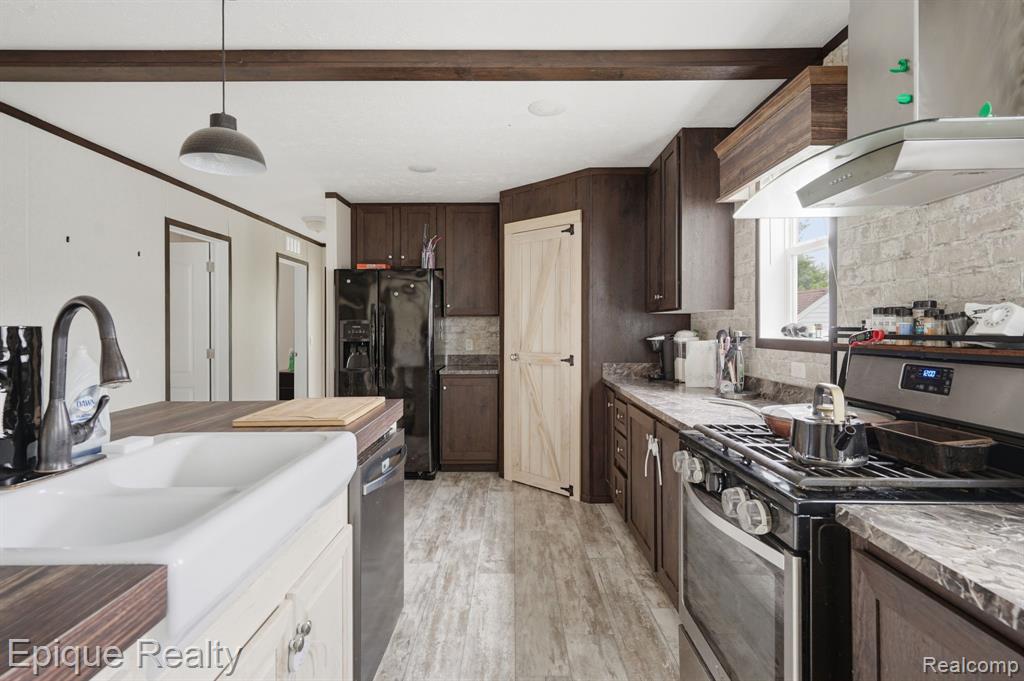 17107 Detroiter, Davisburg, MI 48350 — Photo 11