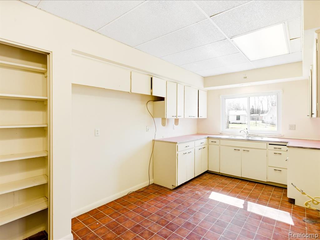 3325 Berry Drive, Burtchville, MI 48059 — Photo 14
