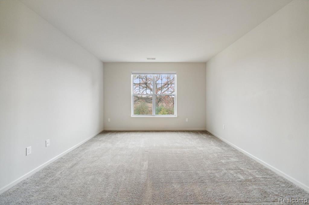 9804 RIDGE RUN Street, Howell, MI 48855 — Photo 16