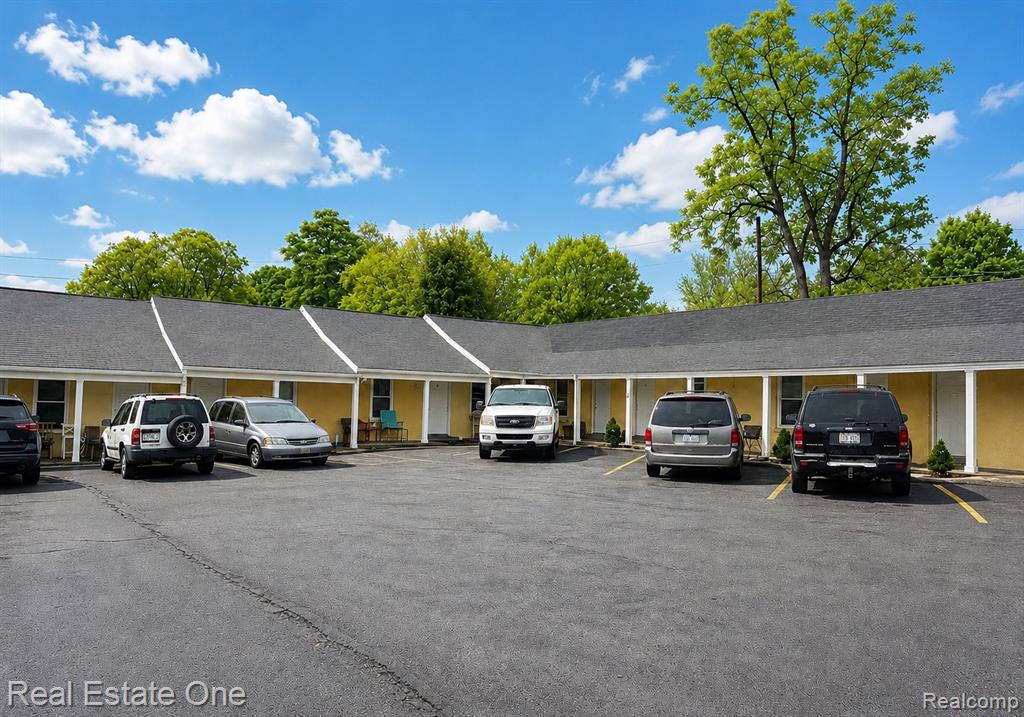 507 Lakeville Road, 7, Leonard, MI 48367