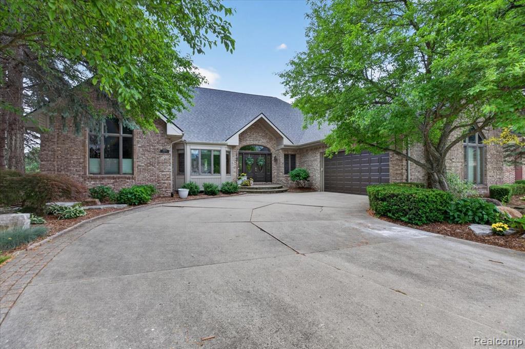 18974 Riverway Court, Clinton Twp, MI 48038 — Photo 50