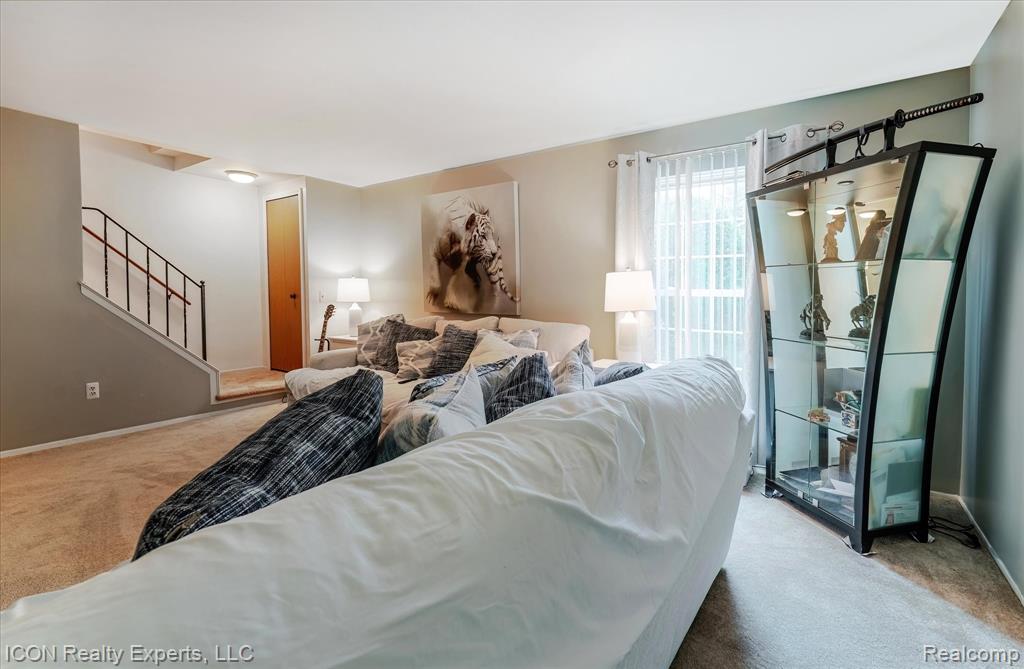 44215 Providence Drive, Clinton Twp, MI 48038 — Photo 11