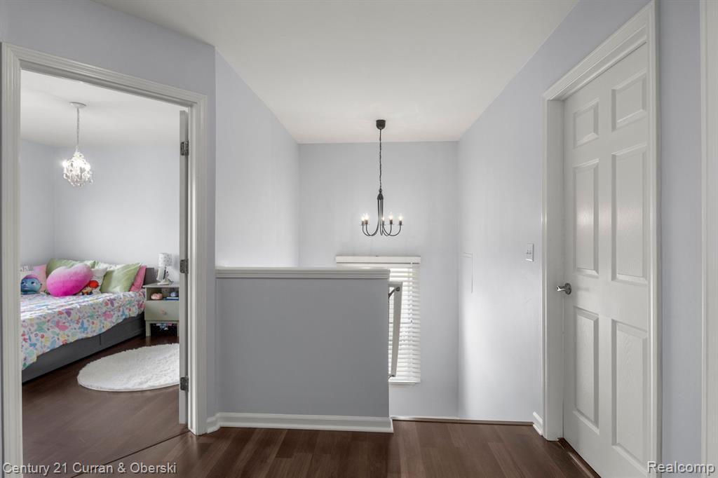 8611 BARRINGTON Drive, Ypsilanti, MI 48198 — Photo 17