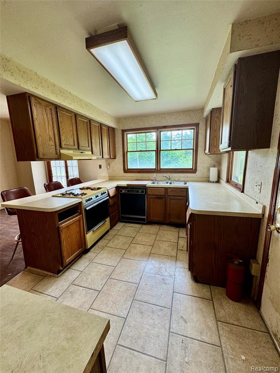 47345 Willis Road, Belleville, MI 48111 — Photo 16