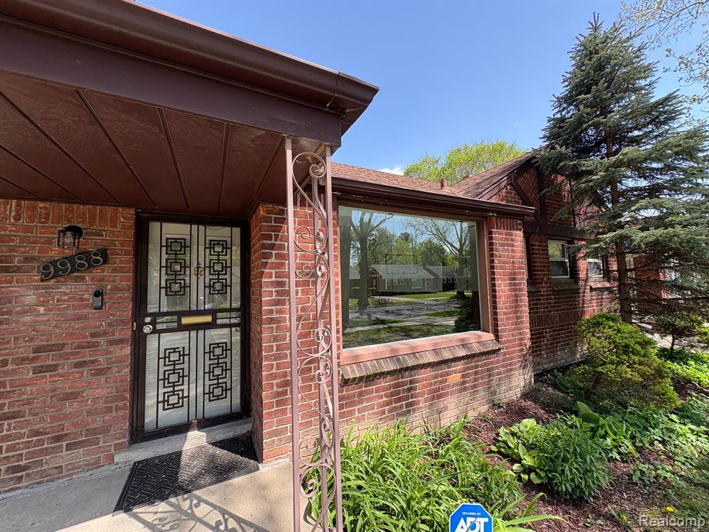 9988 STOUT Street, Detroit, MI 48228 — Photo 2