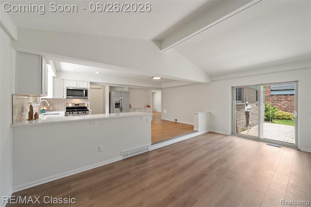 7432 Hillsboro Drive, Canton, MI 48187 — Photo 17