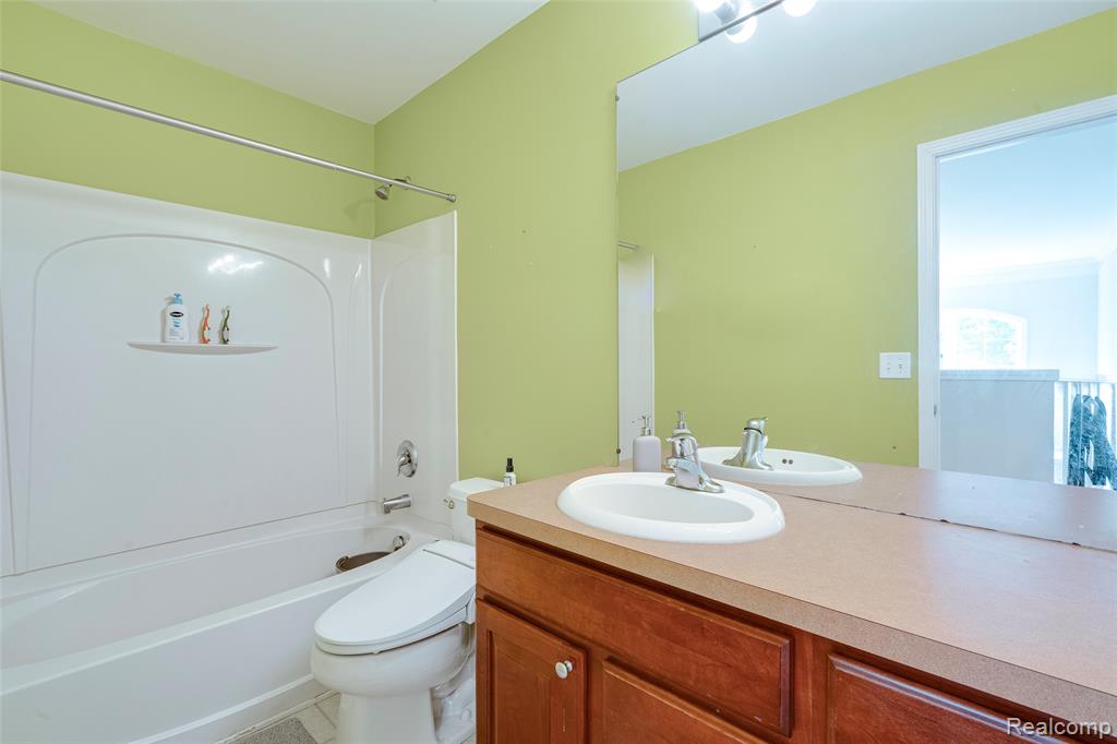 50042 Black Horse Lane, Canton, MI 48188 — Photo 55
