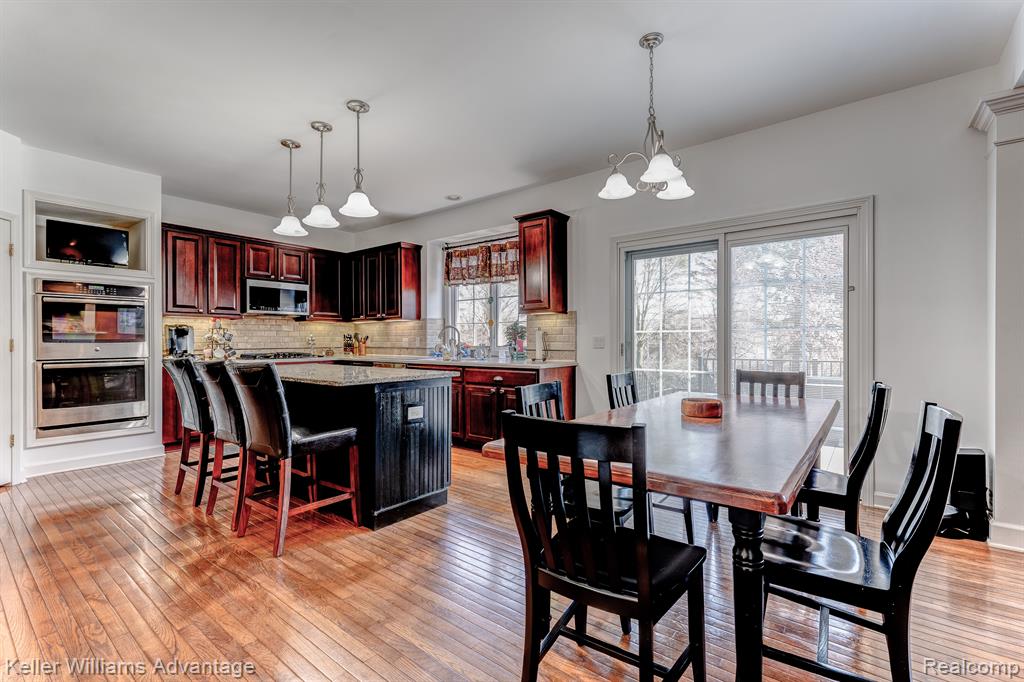 44499 White Pine Circle E, Northville, MI 48168 — Photo 16