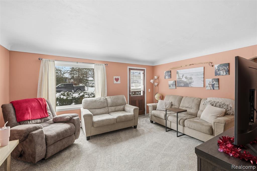 92 Hartley Street, Lapeer, MI 48446 — Photo 5