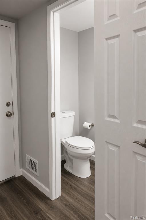 269 Lake Village Drive, Walled Lake, MI 48390 — Photo 15