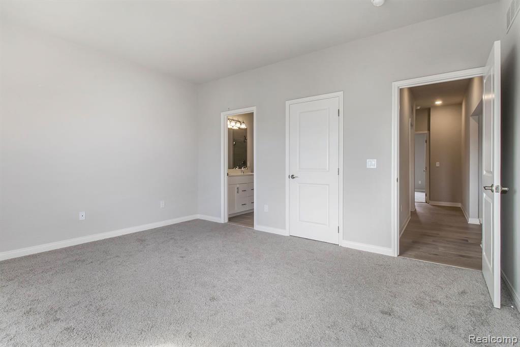 9042 RHYAN Road, White Lake, MI — Photo 12