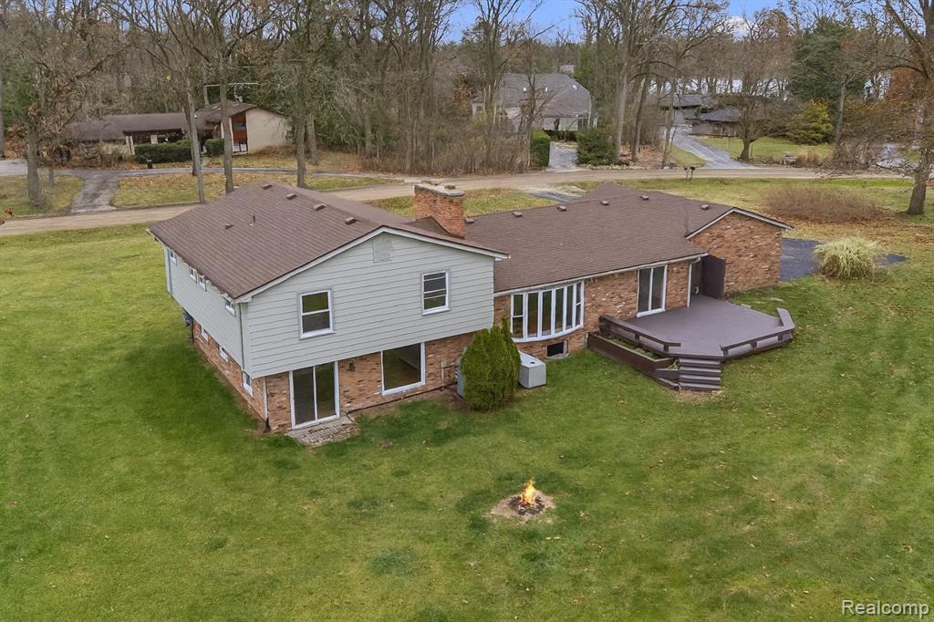 5570 FORMAN Drive, Bloomfield Hills, MI — Photo 2