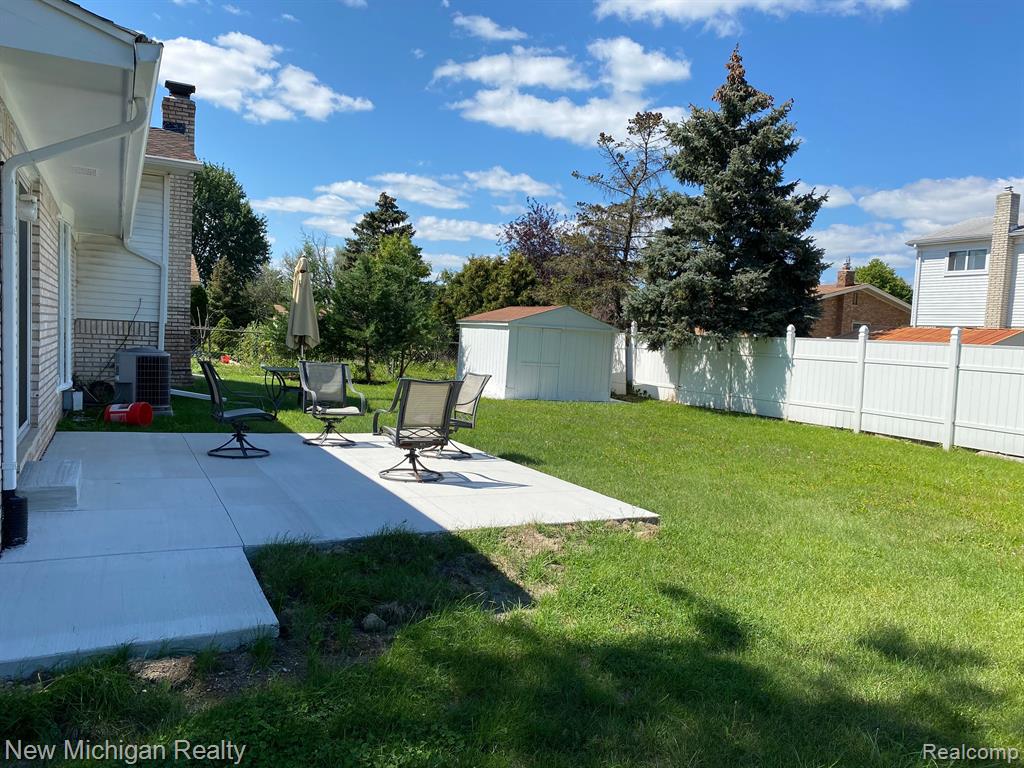 4791 ADMIRAL Drive, Sterling Heights, MI 48310 — Photo 4