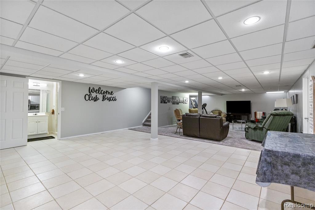 49279 Dunhill Drive, Macomb, MI 48044 — Photo 31