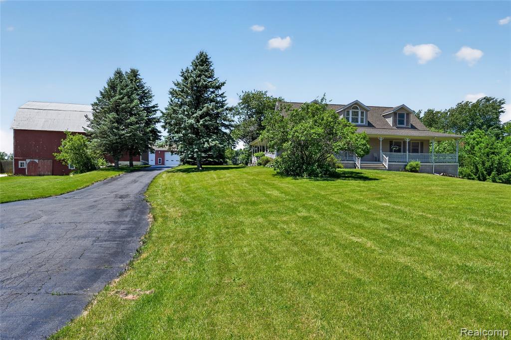 4260 Sylvan Road, Grass Lake, MI 49240
