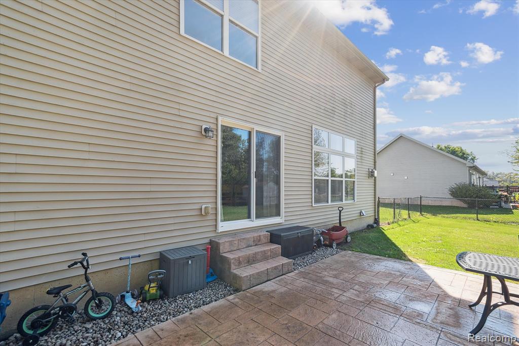 5437 Mustang Drive, Newport, MI 48166 — Photo 46