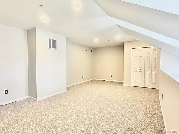 1075 Beaver Run, Troy, MI 48083 — Photo 25