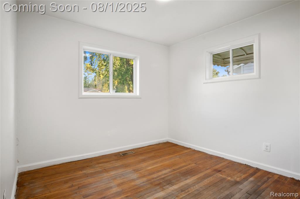 1369 Candlewood Lane, Ypsilanti, MI 48198 — Photo 11