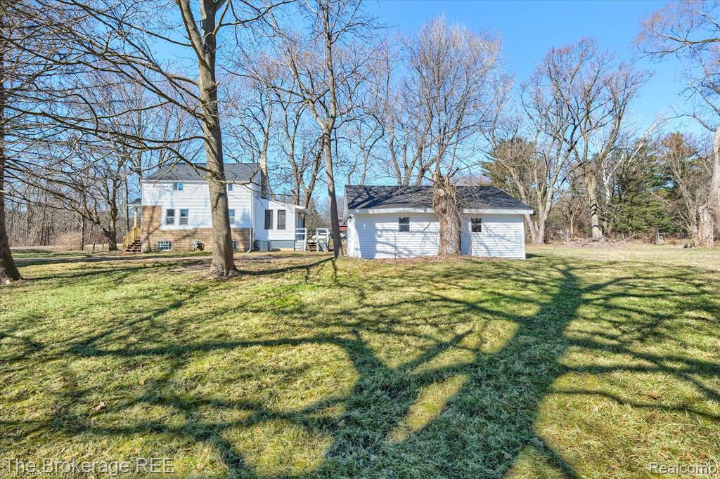5447 Sitka Street, Burton, MI 48519 — Photo 6