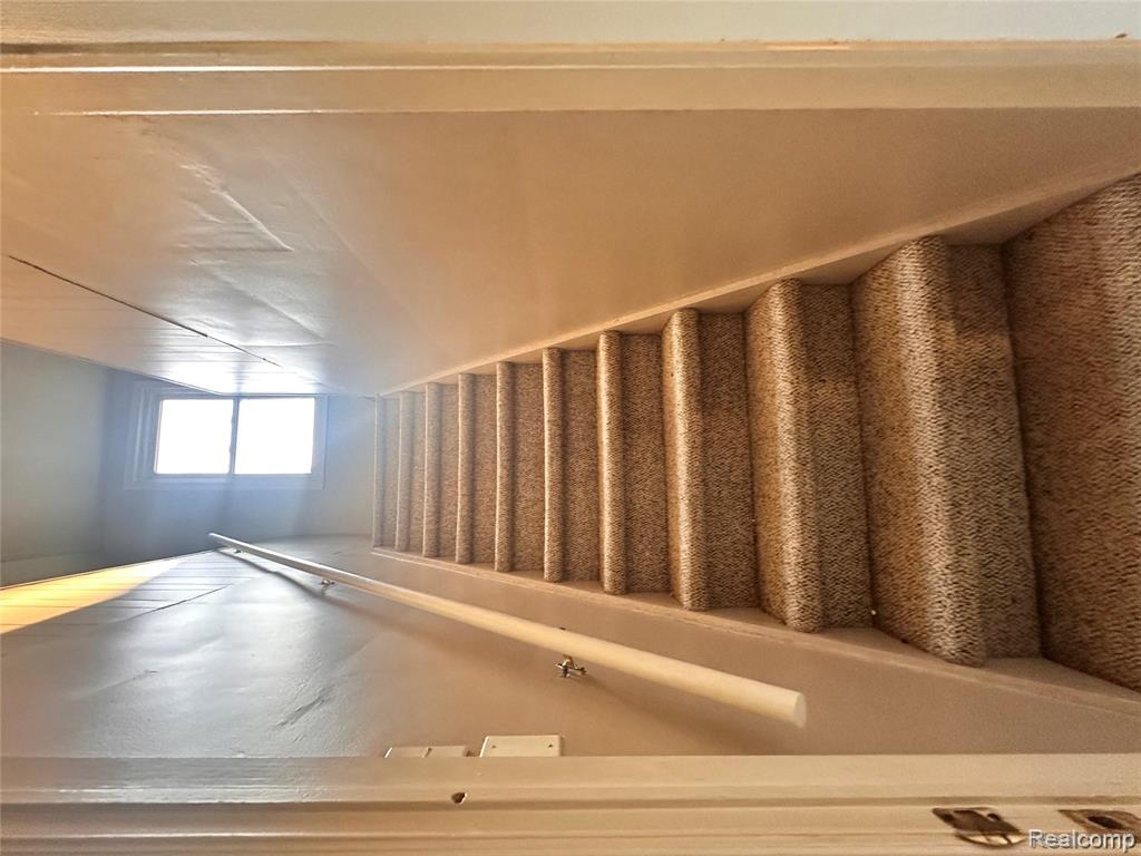 8150 Standard, Center Line, MI 48015 — Photo 9