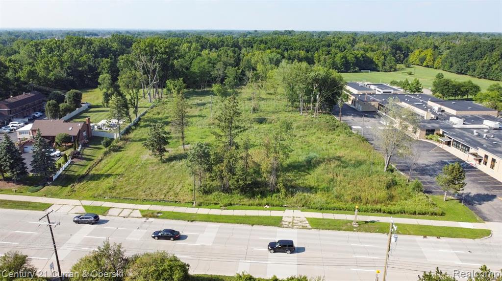 40012 Michigan Avenue, Canton, MI 48188 — Photo 2