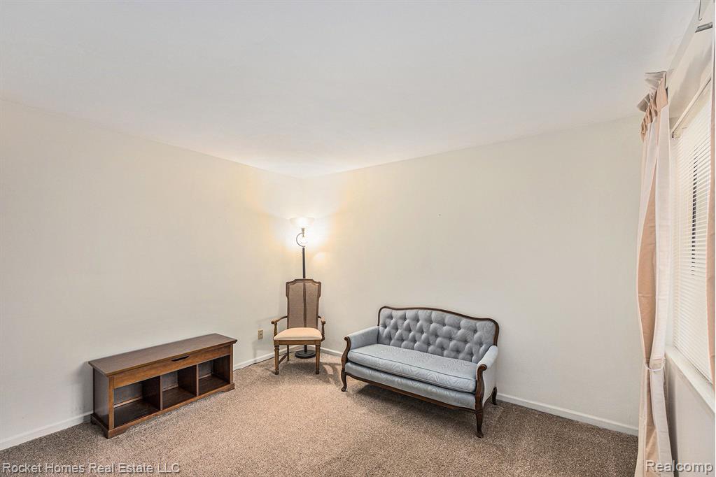 949 WEXFORD Way, Rochester Hills, MI 48307 — Photo 19