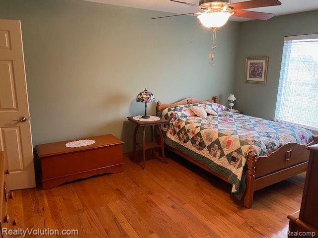 240 Deer Park S, Capac, MI 48014 — Photo 13