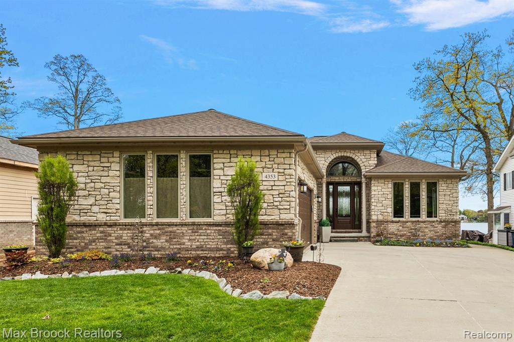 4353 Forest Avenue, Waterford, MI 48328 — Photo 3