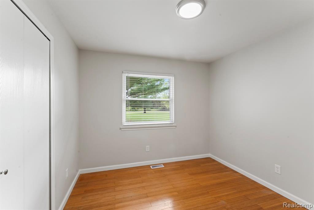 4441 Catlin Road, Columbiaville, MI 48421 — Photo 16