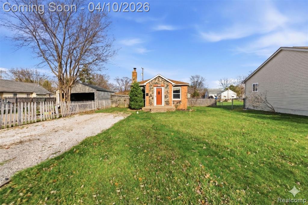 33524 Duncan, Fraser, MI 48026 — Photo 19