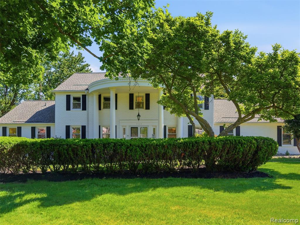 5409 Stony Hill Court, Grand Blanc, MI 48439