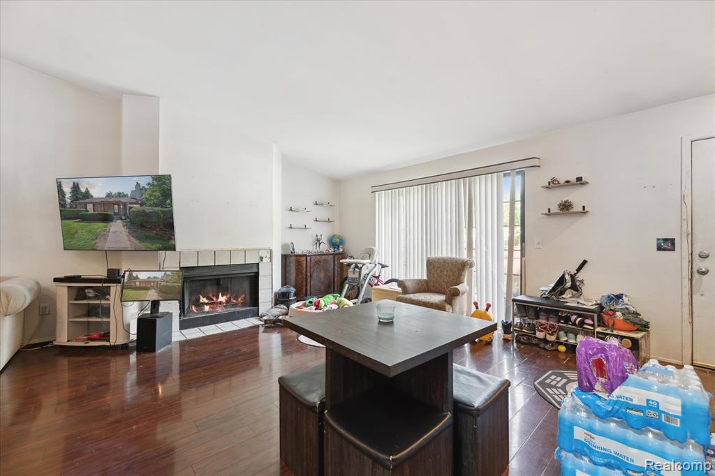 38819 Country Circle, Farmington Hills, MI 48331 — Photo 5