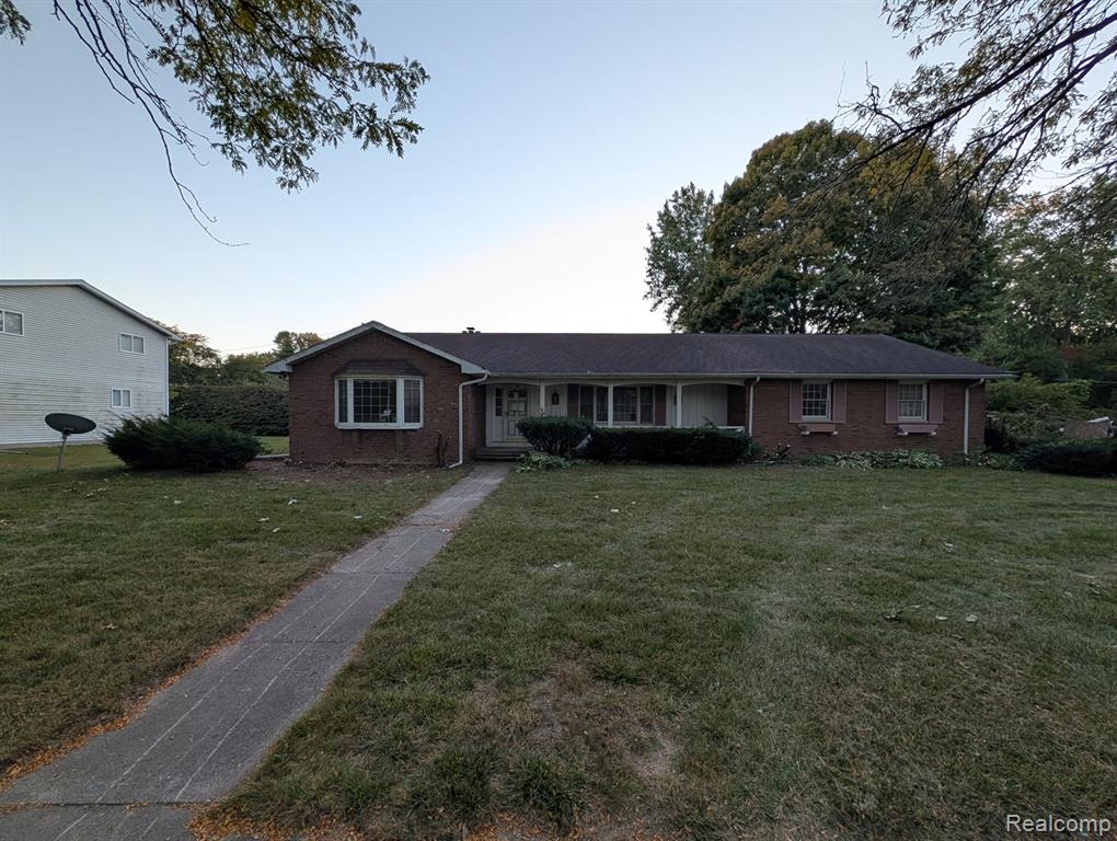 3670 Bernice Drive, Saginaw, MI 48601