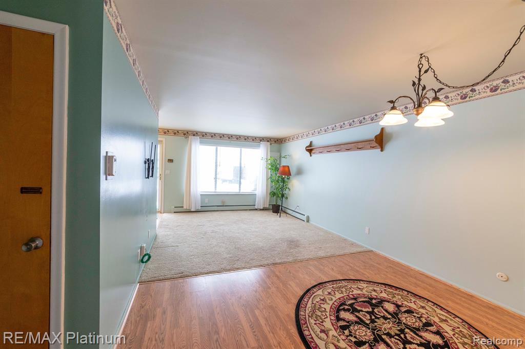 6010 Alan Drive, 30, Brighton, MI 48116 — Photo 4