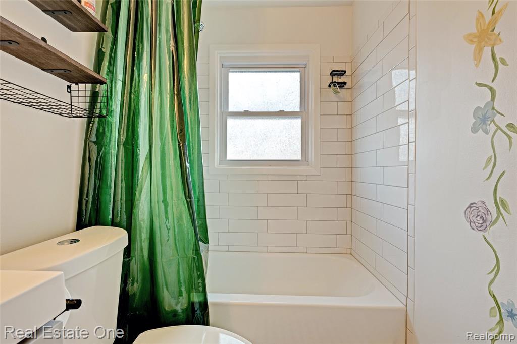 27732 Dartmouth Street, Madison Heights, MI 48071 — Photo 26