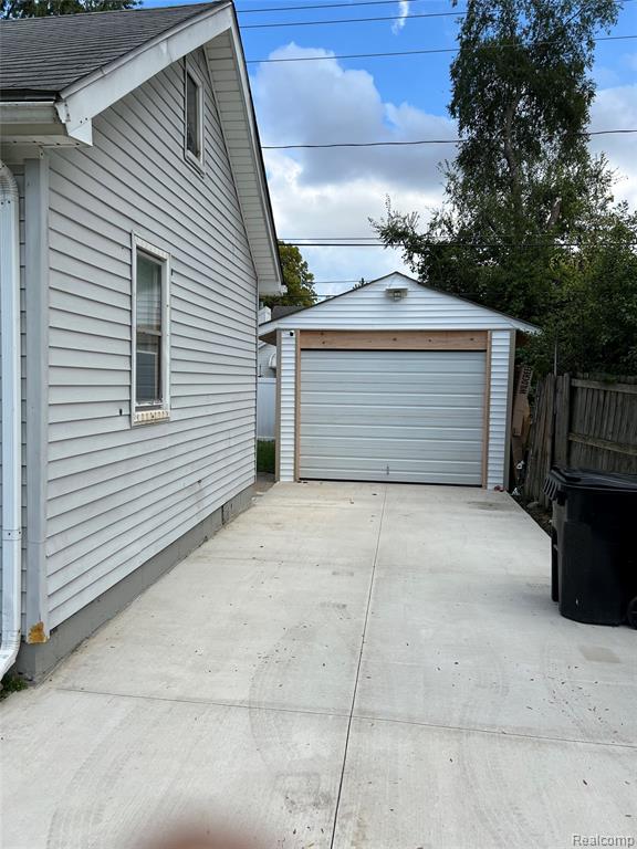 6426 Artesian Street, Detroit, MI 48228 — Photo 27