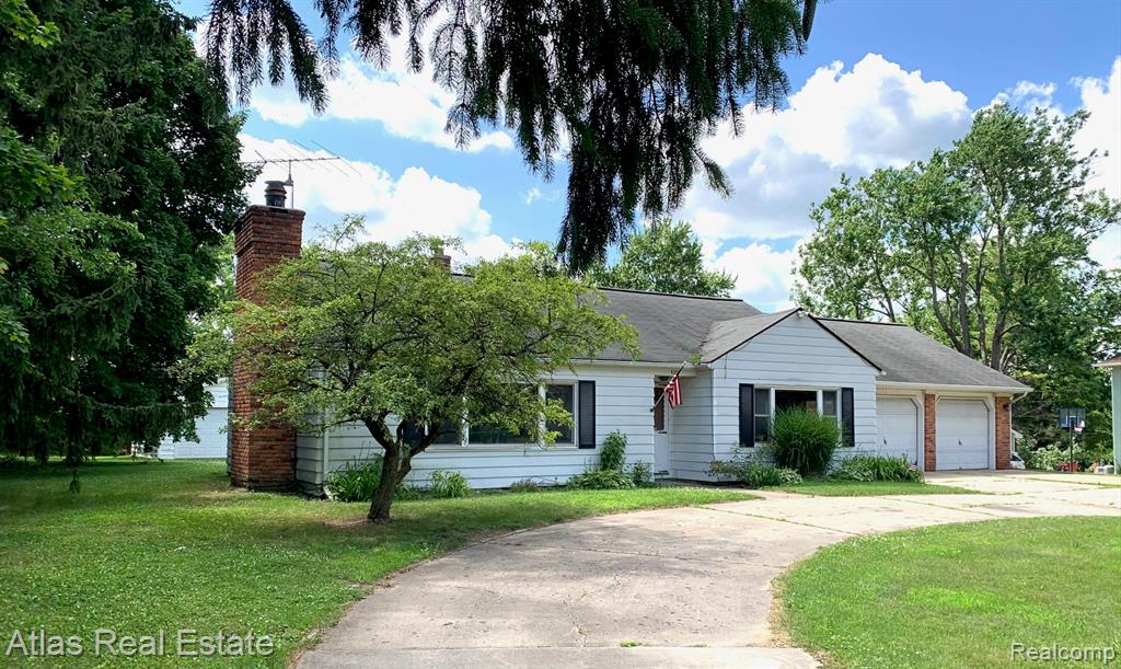 6201 S Main Street, Clarkston, MI — Photo 3
