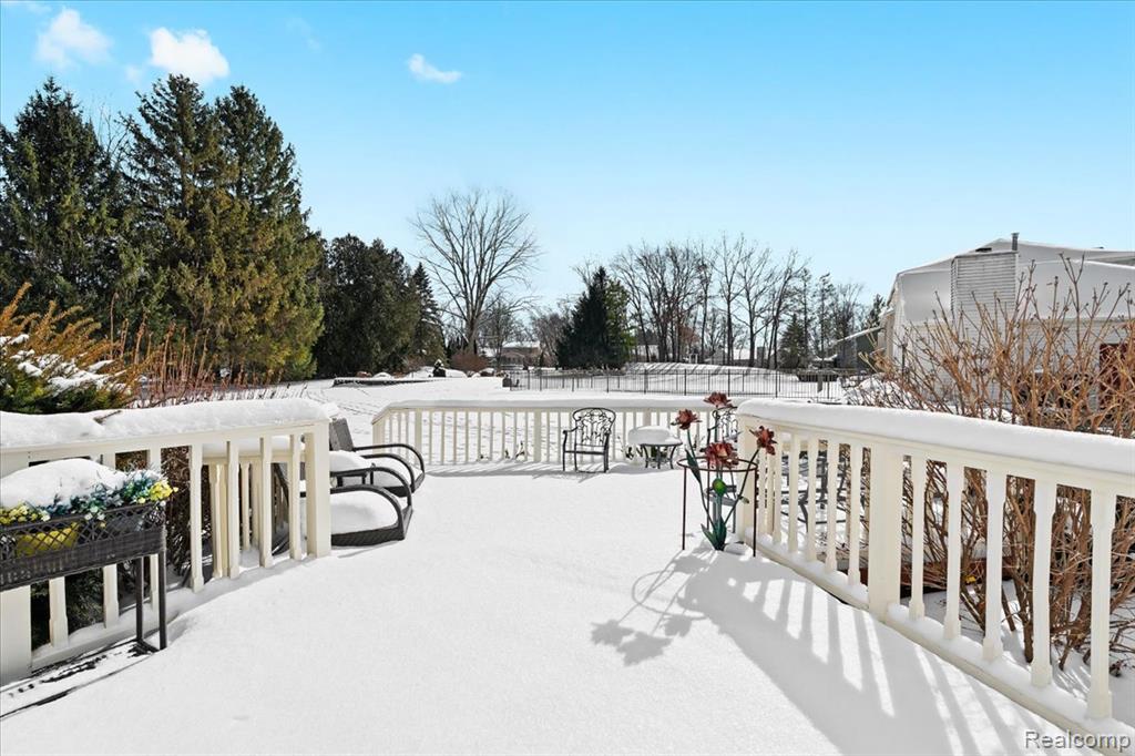 9112 Meadowdale Drive, Brighton, MI 48114 — Photo 42