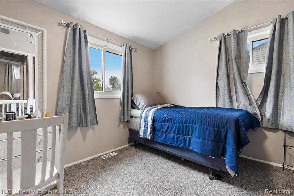 5118 Michael Street, Dearborn Heights, MI 48125 — Photo 19