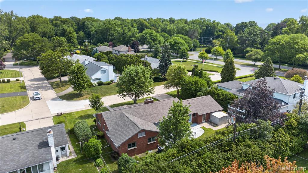 3 Shorecrest Circle, Grosse Pointe, MI 48236 — Photo 60