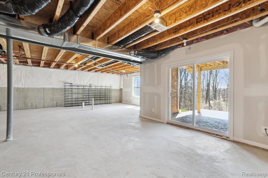 2843 DILLON Drive, Ann Arbor, MI 48105 — Photo 45