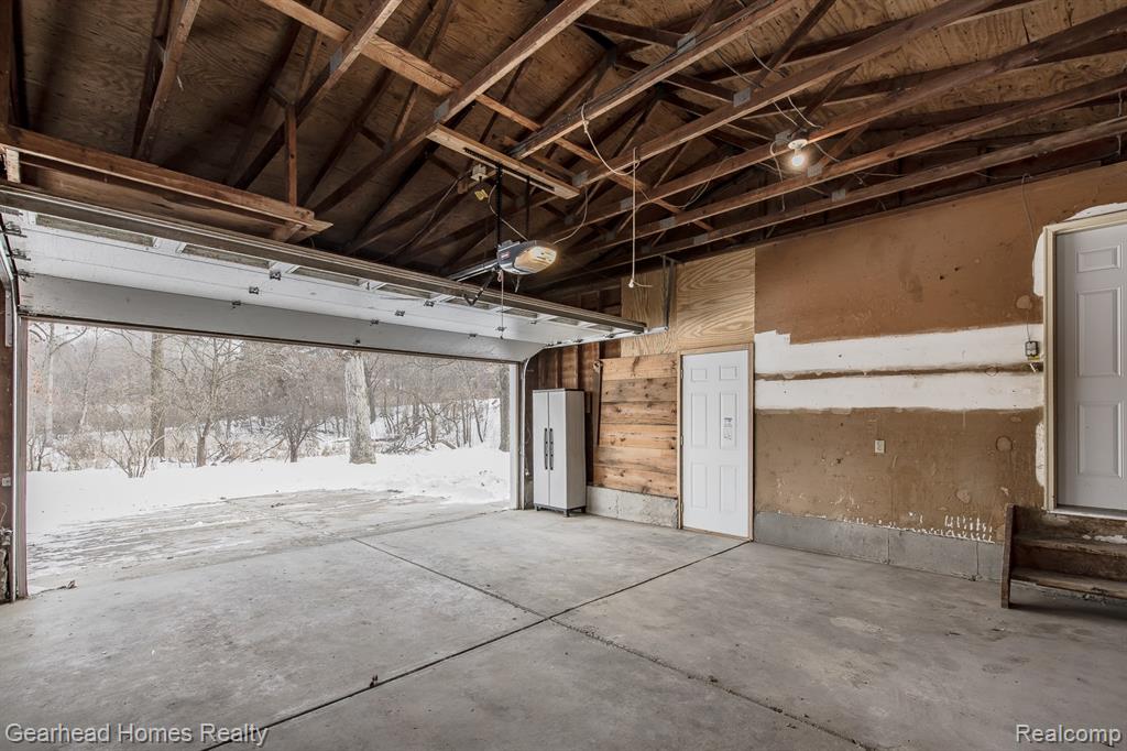 12749 Shaffer Road, Davisburg, MI 48350 — Photo 52