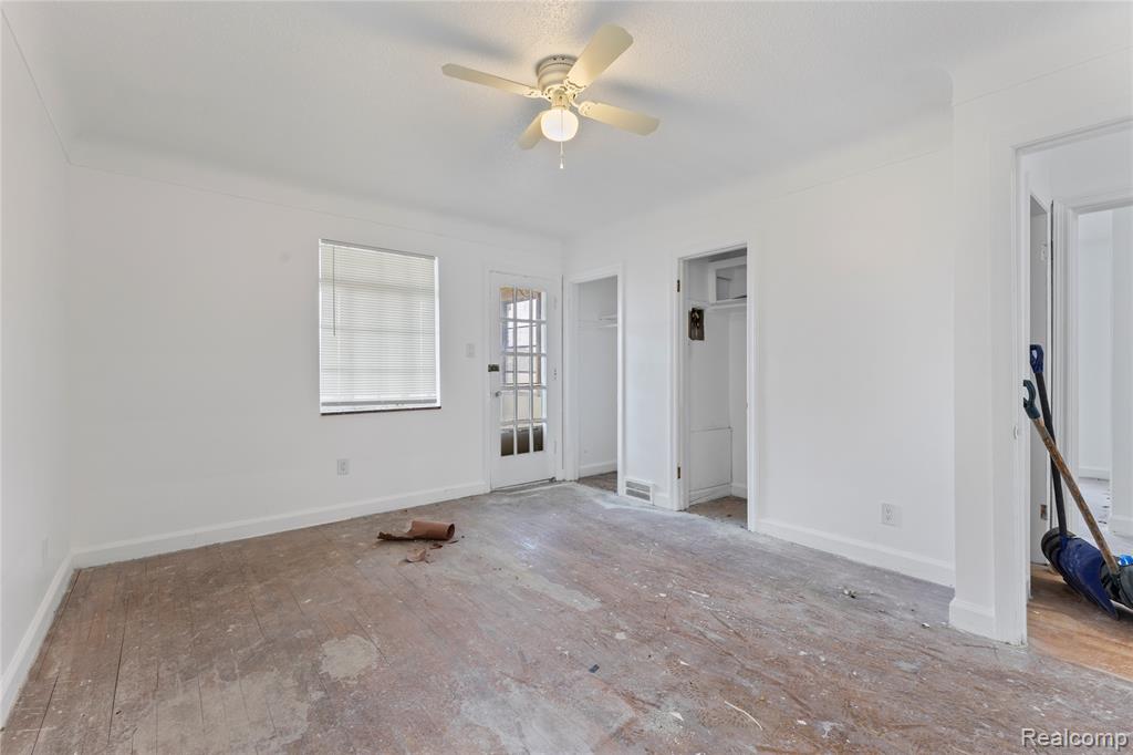 4002 W Buena Vista Street, Detroit, MI 48238 — Photo 12