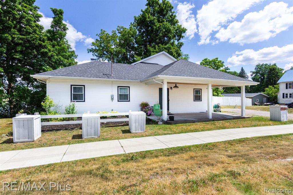 6339 Gale Road, Atlas, MI